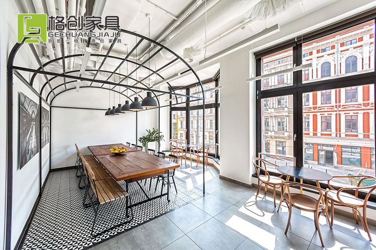 辦公會(huì)議桌椅