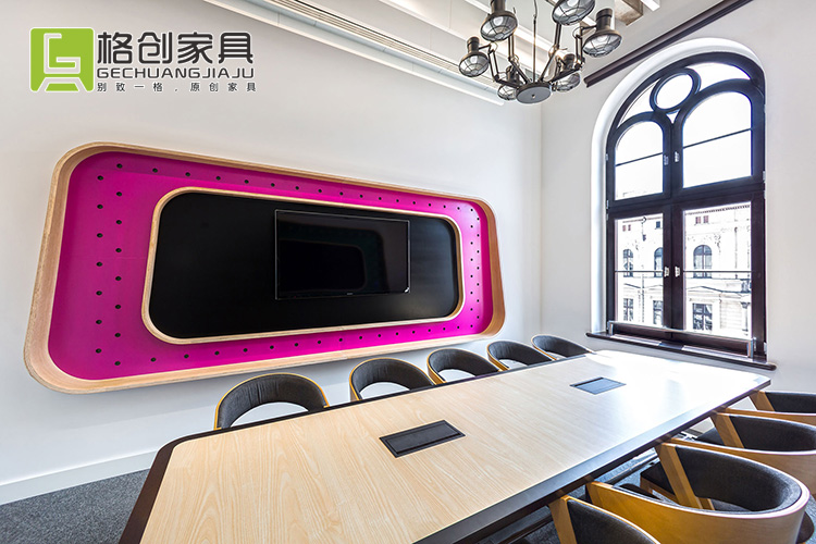 辦公會(huì)議桌椅