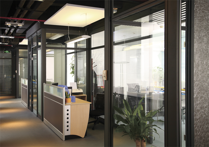 辦公屏風(fēng)隔斷